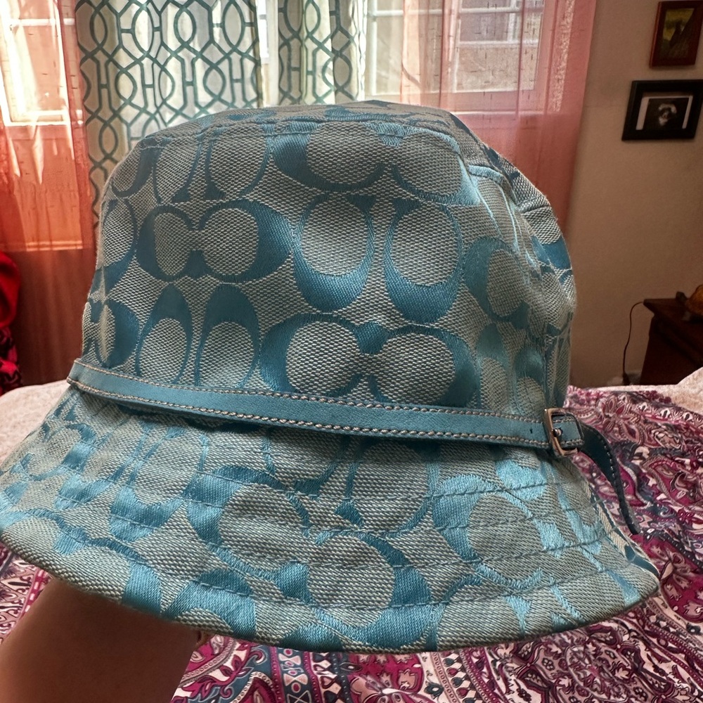 Coach Aqua Signature 'C' Bucket Hat vintage Y2K